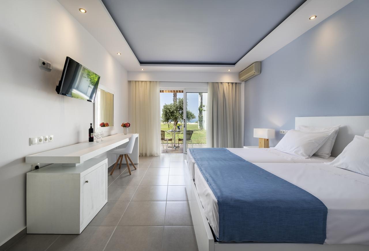 Gaia Royal Hotel Mastichari  Exterior photo