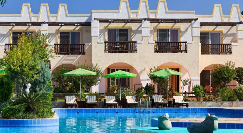 Gaia Royal Hotel Mastichari  Exterior photo